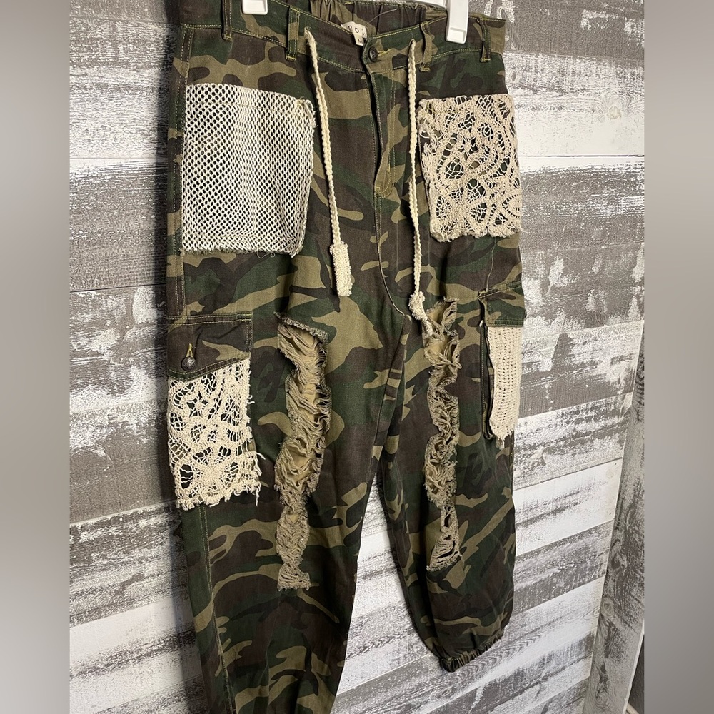 Camouflage Patchwork Pants By Pol - image 5